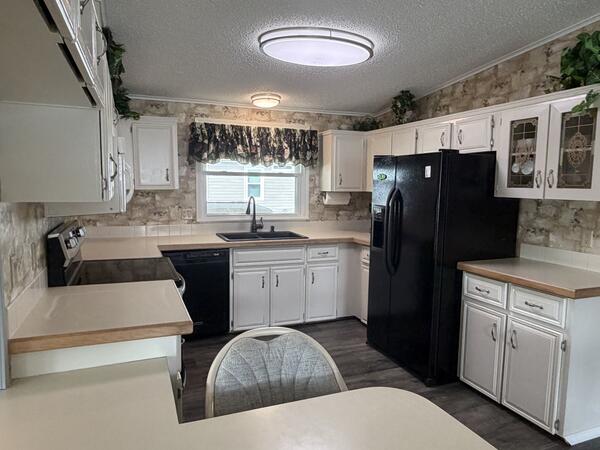 403 Tennis Lane a Winter Haven, FL Mobile or Manufactured Home for Sale